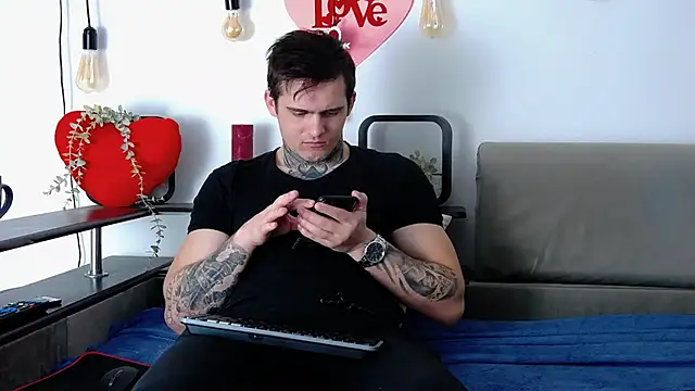 Snapshot of CarterCole chatting on 02-15-25, 08:00 CarterCole online show from 02-15-25, 08:00