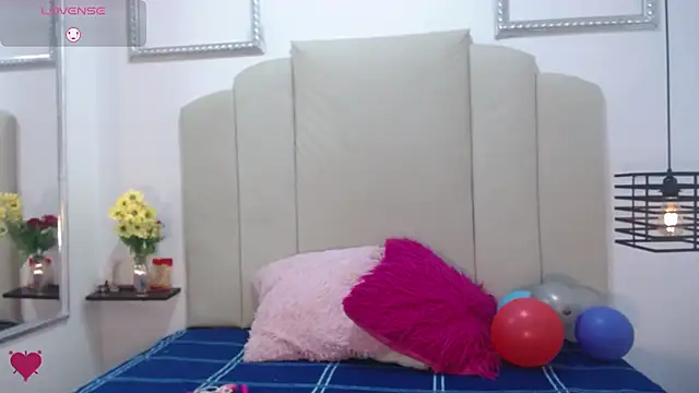 Snapshot of Grettel-ramirez chatting on 01-14-25, 03:22 Grettel-ramirez online show from 01-14-25, 03:22
