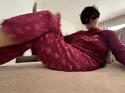 Marilou1983 online show from 03-09-26, 09:13