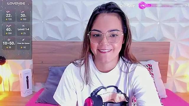 Snapshot of Stacey_white_ chatting on 03-12-25, 08:31 Stacey white  online show from 03-12-25, 08:31