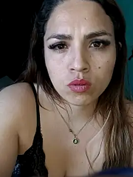 Snapshot of fany_secret chatting on 03-20-26, 06:24 fany secret online show from 03-20-26, 06:24