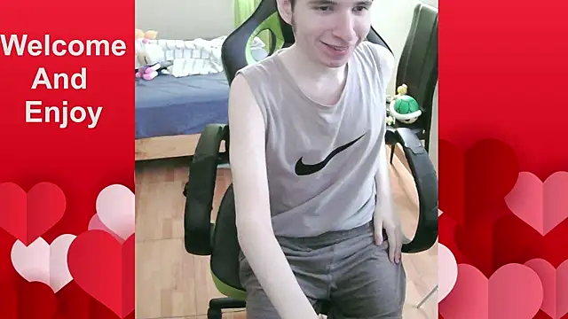 Twink martinboy online show from 03-28-26, 07:24