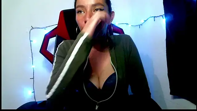 catalina colombia online show from 02-13-25, 06:27