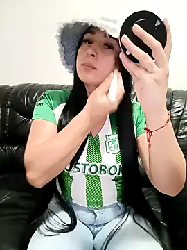 Snapshot of Juanamd1 chatting on 12-18-24, 08:53 Juanamd1 online show from 12-18-24, 08:53