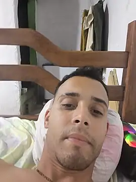 Snapshot of Jesus20222 chatting on 11-20-25, 04:34 Jesus20222 online show from 11-20-25, 04:34