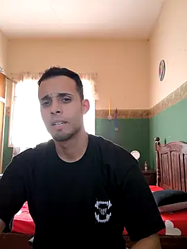 Snapshot of Jesus20222 chatting on 02-20-26, 01:44 Jesus20222 online show from 02-20-26, 01:44