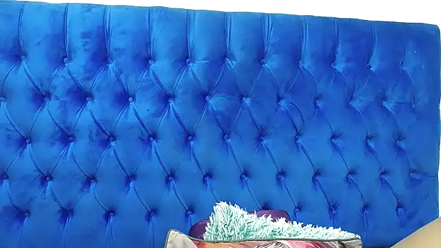 SpicyQueenxxxx online show from 05-19-26, 05:19
