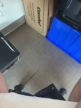 Snapshot of 34thwonder chatting on 12-09-24, 08:23 34thwonder online show from 12-09-24, 08:23