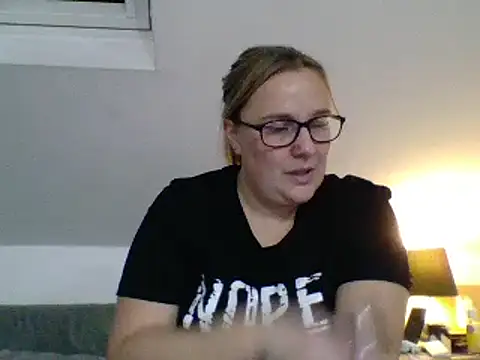 scrummymummy2 online show from 12-30-24, 10:12