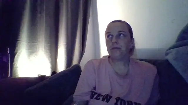 scrummymummy2 online show from 04-06-26, 07:48