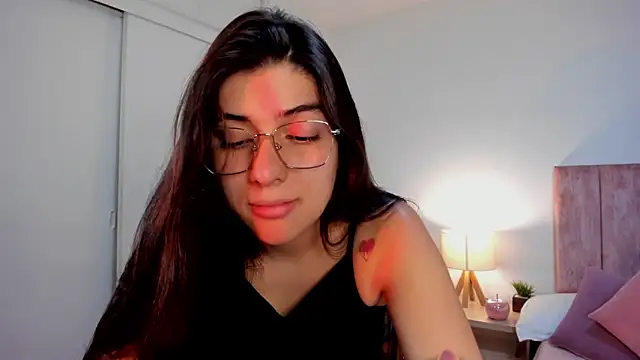 dakotaa   online show from 03-12-25, 04:35