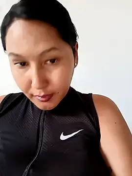 SamaraJay1 online show from 12-20-24, 04:25