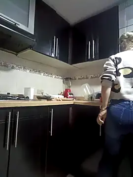 Snapshot of coral_smitth chatting on 02-11-25, 12:17 coral smitth online show from 02-11-25, 12:17