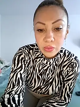 Snapshot of coral_smitth chatting on 02-26-25, 10:09 coral smitth online show from 02-26-25, 10:09