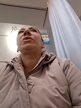 Snapshot of coral_smitth chatting on 11-08-25, 01:11 coral smitth online show from 11-08-25, 01:11