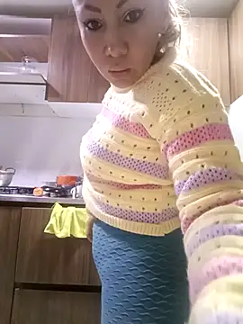 Snapshot of coral_smitth chatting on 12-05-25, 06:48 coral smitth online show from 12-05-25, 06:48