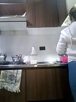 coral smitth online show from 02-26-26, 06:40