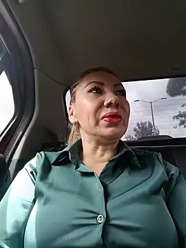 Snapshot of coral_smitth chatting on 05-16-26, 06:17 coral smitth online show from 05-16-26, 06:17