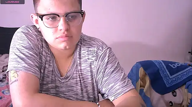 tatsumi nao online show from 12-20-24, 01:54