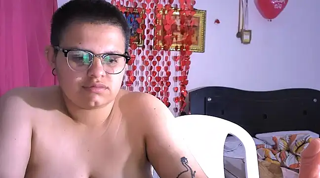 tatsumi nao online show from 03-02-25, 09:22