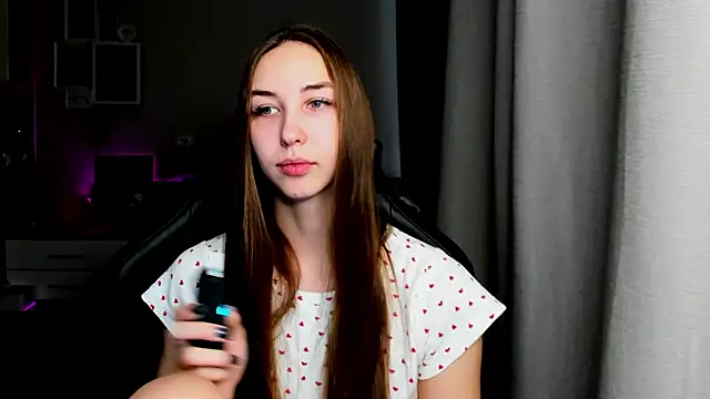 Sm0ly online show from 11-08-25, 03:39