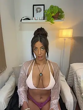 Brownfitbabyy online show from 05-20-26, 12:22
