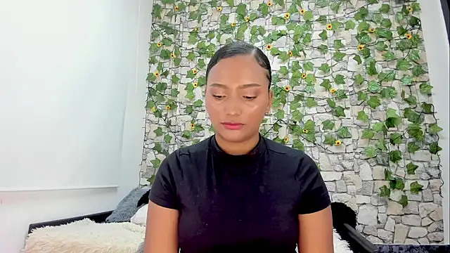 Pandora gu online show from 02-02-25, 08:19