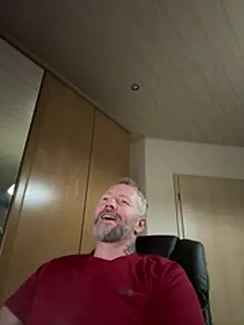 Snapshot of Rockburg chatting on 07-06-26, 09:39 Rockburg online show from 07-06-26, 09:39