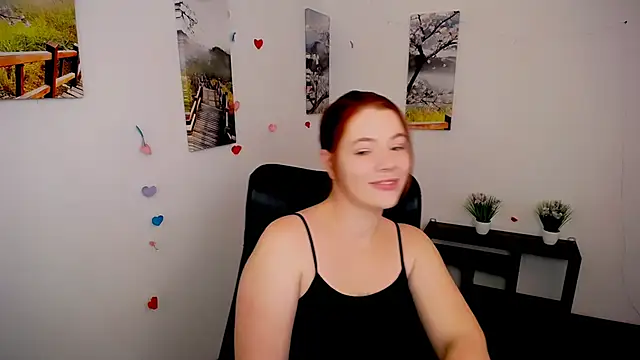 Sun Alexia online show from 10-14-25, 01:01