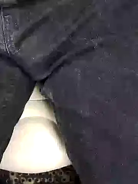 Policeman20742 online show from 02-13-25, 05:33