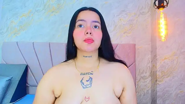 Snapshot of Mia_candy_0 chatting on 06-03-26, 12:08 Mia candy 0 online show from 06-03-26, 12:08