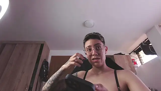 Cutie Shy  online show from 03-20-26, 06:13