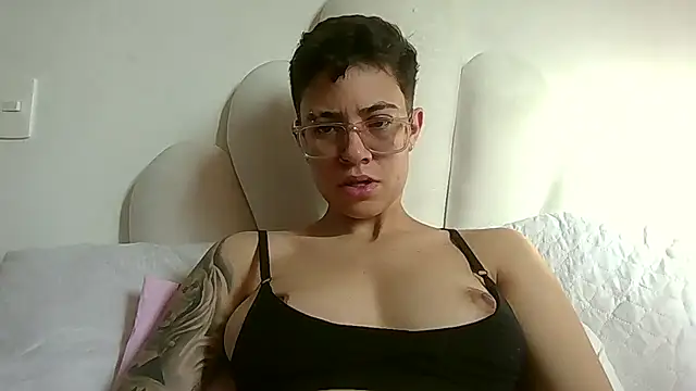 Cutie Shy  online show from 07-14-26, 12:55