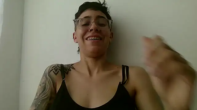 Cutie Shy  online show from 07-24-26, 01:31