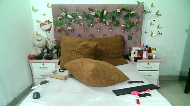 ValeriaTsx online show from 10-10-25, 01:10