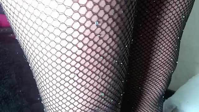 Kazsandraa online show from 10-19-25, 03:18