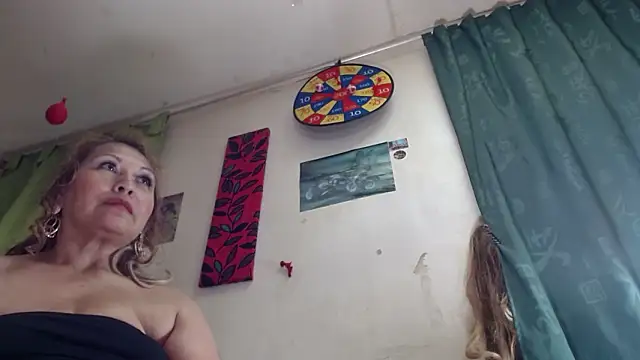 Kazsandraa online show from 03-08-26, 02:10