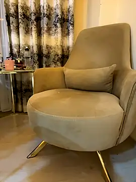 Snapshot of Soinanai chatting on 09-17-25, 07:04 Soinanai online show from 09-17-25, 07:04