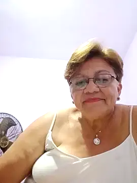 Madrastrahot69 online show from 11-19-25, 04:45