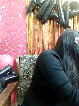 Hotty-simran online show from 02-15-25, 04:36