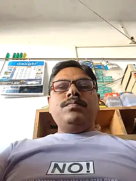 Srmotrs online show from 04-15-26, 11:39