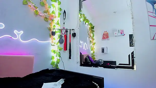 Snapshot of YouliteSllut2 chatting on 01-29-25, 10:32 YouliteSllut2 online show from 01-29-25, 10:32