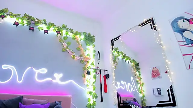 Snapshot of YouliteSllut2 chatting on 02-10-25, 05:36 YouliteSllut2 online show from 02-10-25, 05:36