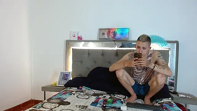 parejacaliente20154 online show from 01-09-25, 02:07