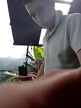 parejacaliente20154 online show from 02-14-25, 02:12