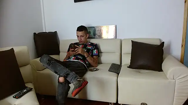 parejacaliente20154 online show from 03-06-25, 02:08