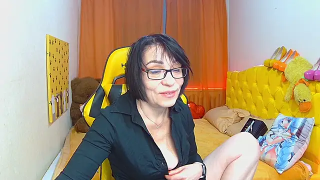 SandraHormas online show from 02-20-25, 04:57