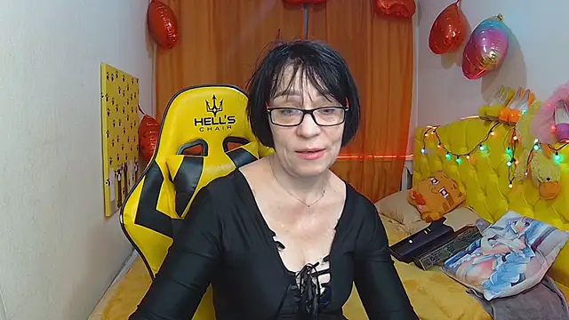 SandraHormas online show from 03-19-25, 02:46