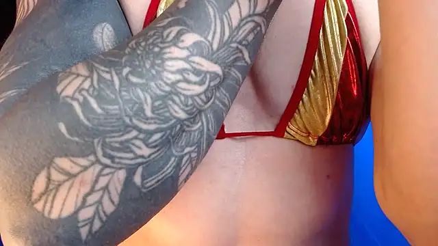 dannafitness online show from 10-28-25, 02:31