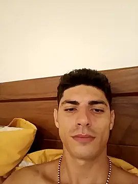 Snapshot of christianjimenez chatting on 11-28-25, 06:16 christianjimenez online show from 11-28-25, 06:16